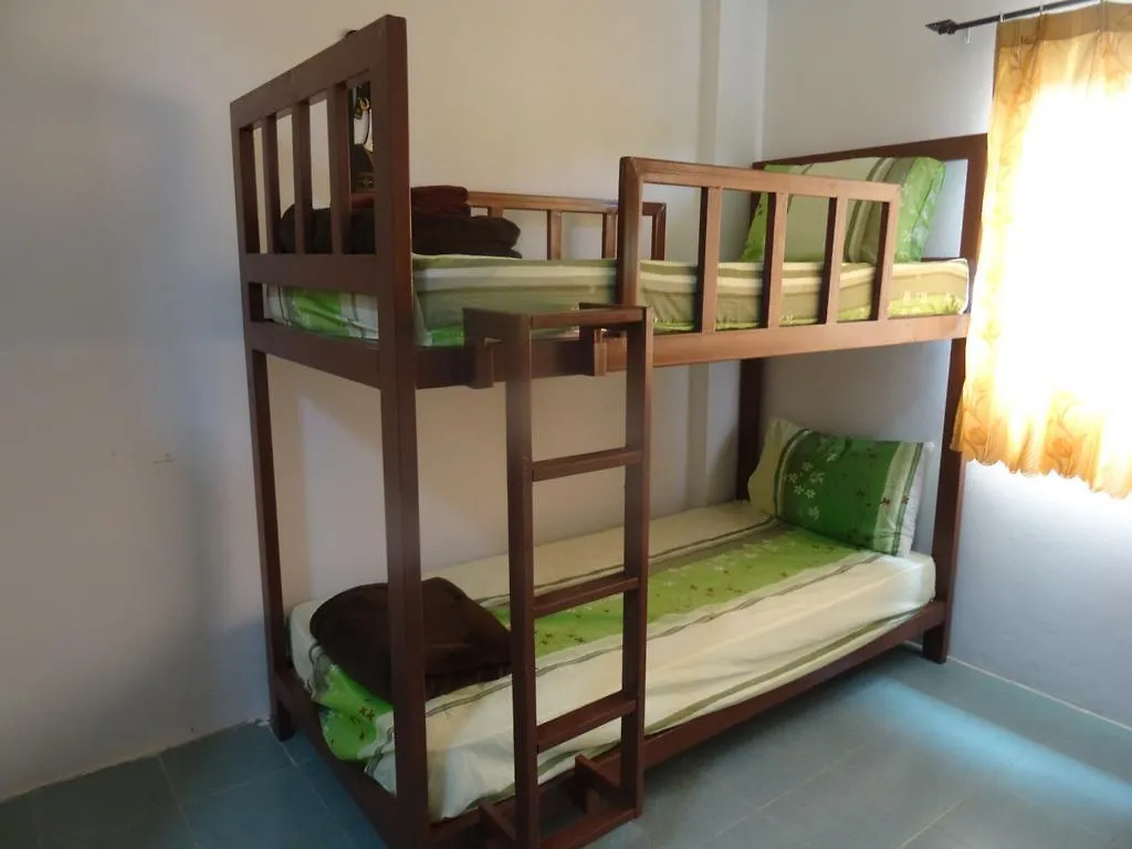 Albergue Paulee'S House Ko Lanta Hostal