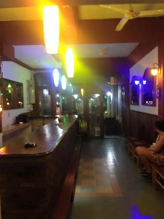 Albergue Paulee'S House Ko Lanta Hostal