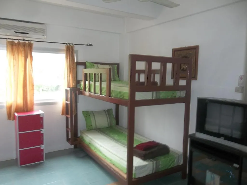 Albergue Paulee'S House Ko Lanta Hostal