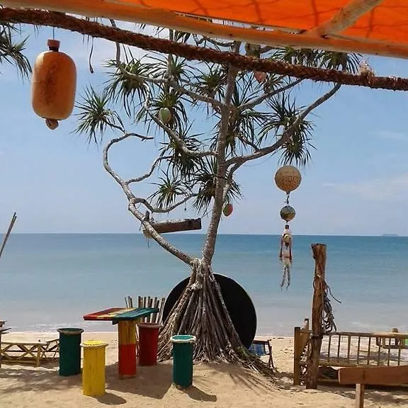 Albergue Paulee'S House Ko Lanta 0*,