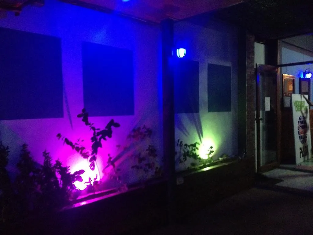 Hostal Albergue Paulee'S House Ko Lanta